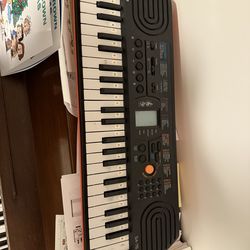 Casio Mini Keyboard SA-76