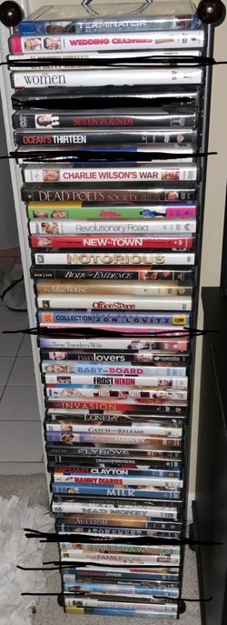 DVD, DVDS - 47 IN TOTAL -  Great Christmas🎄, Hanukkah 🕎, Kwanzaa, New Year’s Celebration 🎊 Gift 🎁