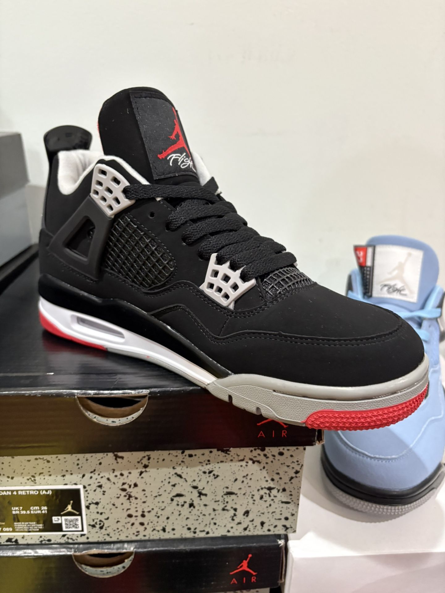 Jordan Retro 4s “ Bred”