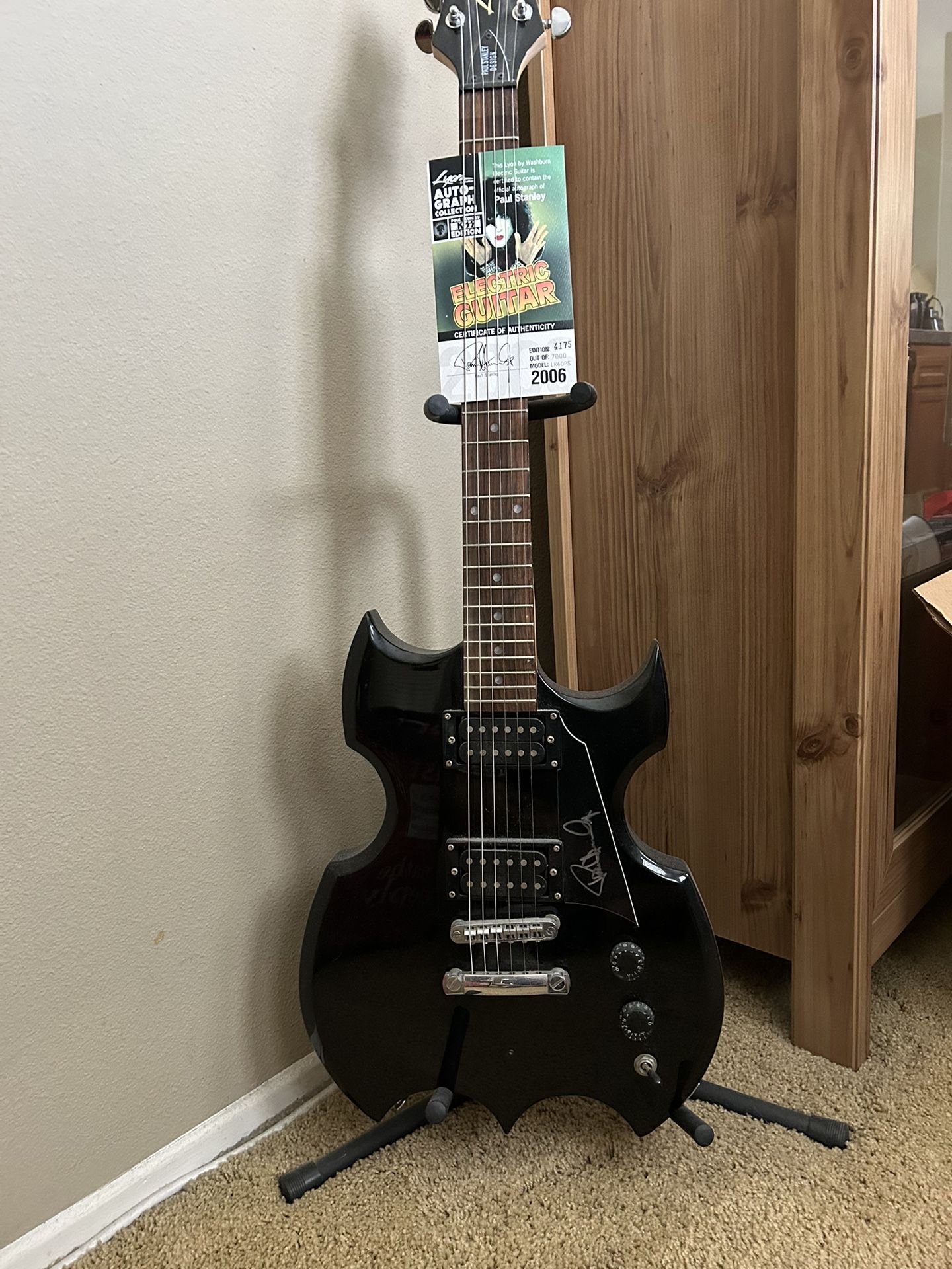 Autographed Paul Stanley Guitar COA - KISS