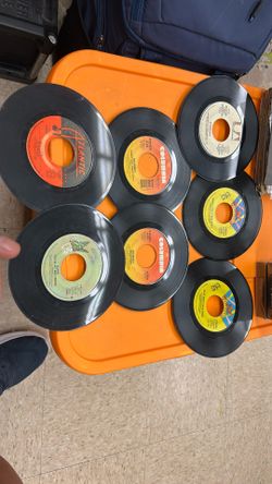 7 Vinyl Record 45’s Queen Journey Elo  LED