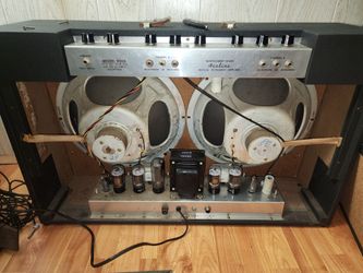 Vintage Montgomery Ward Airline Amp
