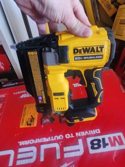 Dewalt 20v 23g
