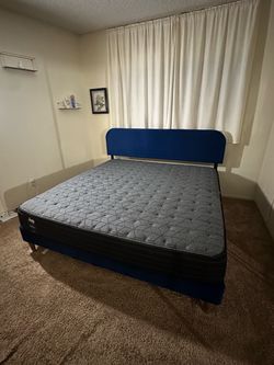 King size mattress & Frame