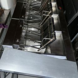 Huge Pitco 3 Bay Self Filtering Fryer With 2 Warming Bays