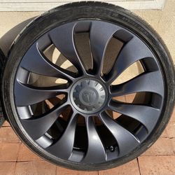 Tesla Model Y Uberturbine 21” Wheels