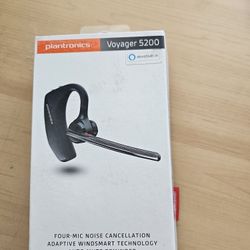 Plantronics Voyager 5200