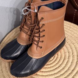 Lands End Rubber Waterproof Boots Women’s Size 7,5 New