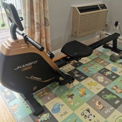 Great Condition Rowing Machine 