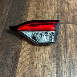 2017 2018 2019 Toyota Corolla Right Passenger Side Rear Tail Light (contact info removed)B10