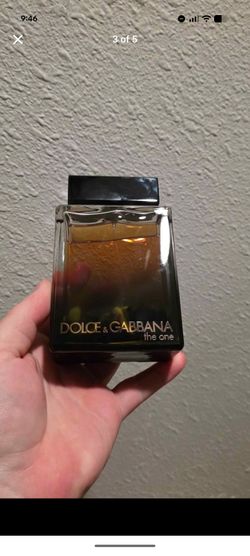 Iconic Dolce & Gabbana The One for Men Eau de Parfum 5.0 oz. This fragrance has a blend of Tarocco Orange, Clary Sage, and Tobacco. It is a long-lasti