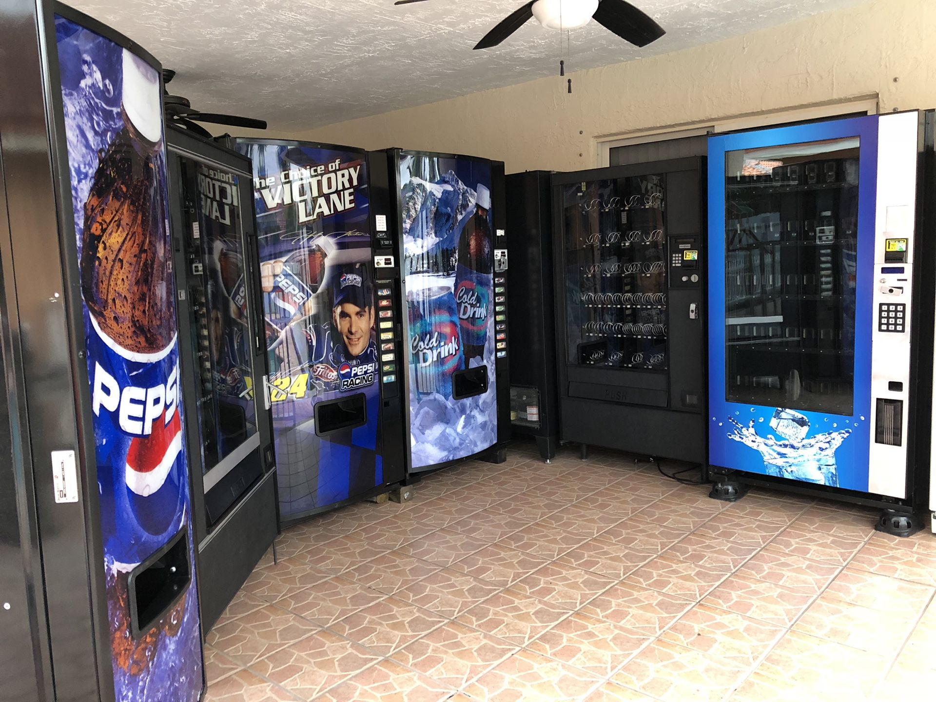 Vending machines for sale .