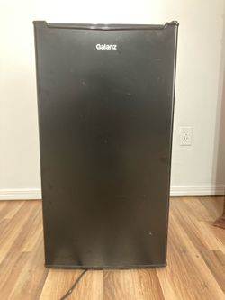 Galanz 3.3 Cu Ft Compact Refrigerator, Mini Fridge