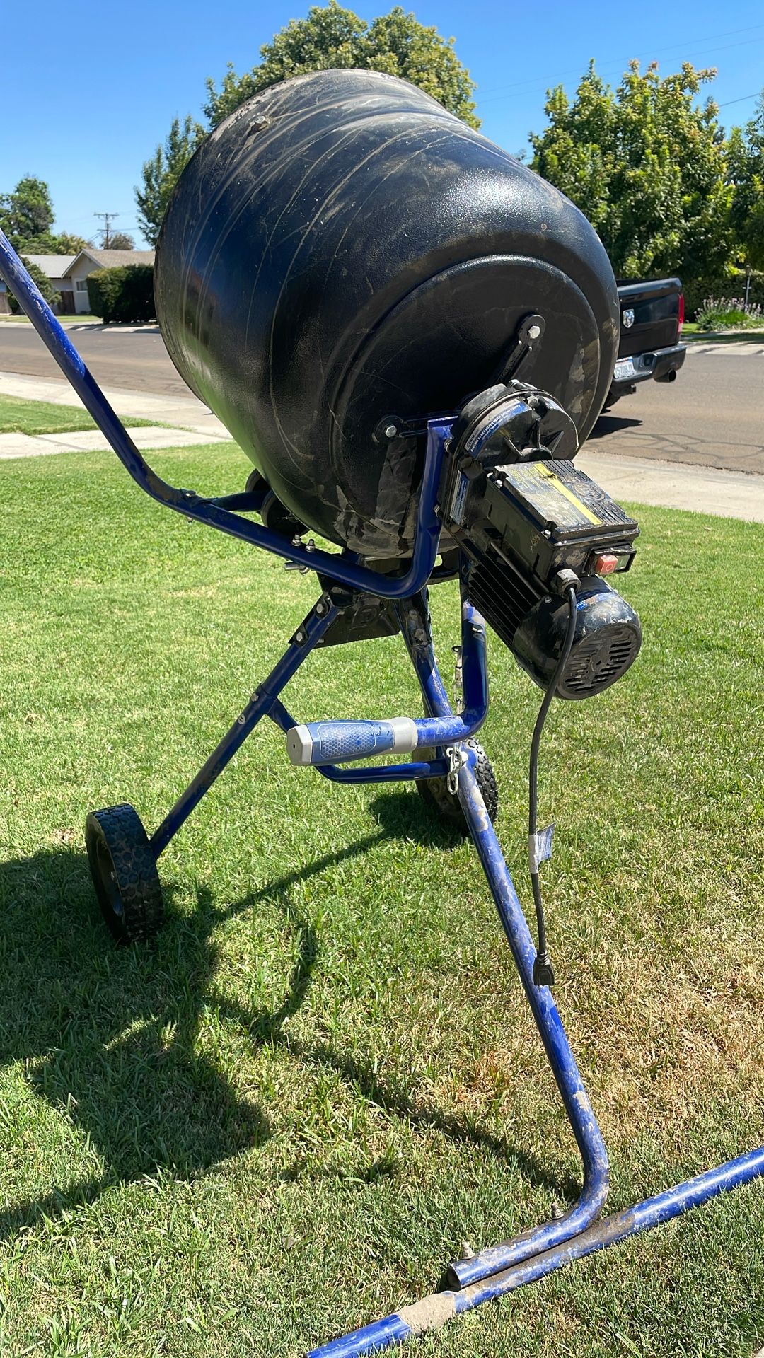 Kobalt Cement Mixer 3 Bag Capacity 225$ OBO