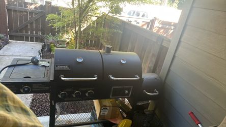 Smoke hollow dual grill and offset smoker