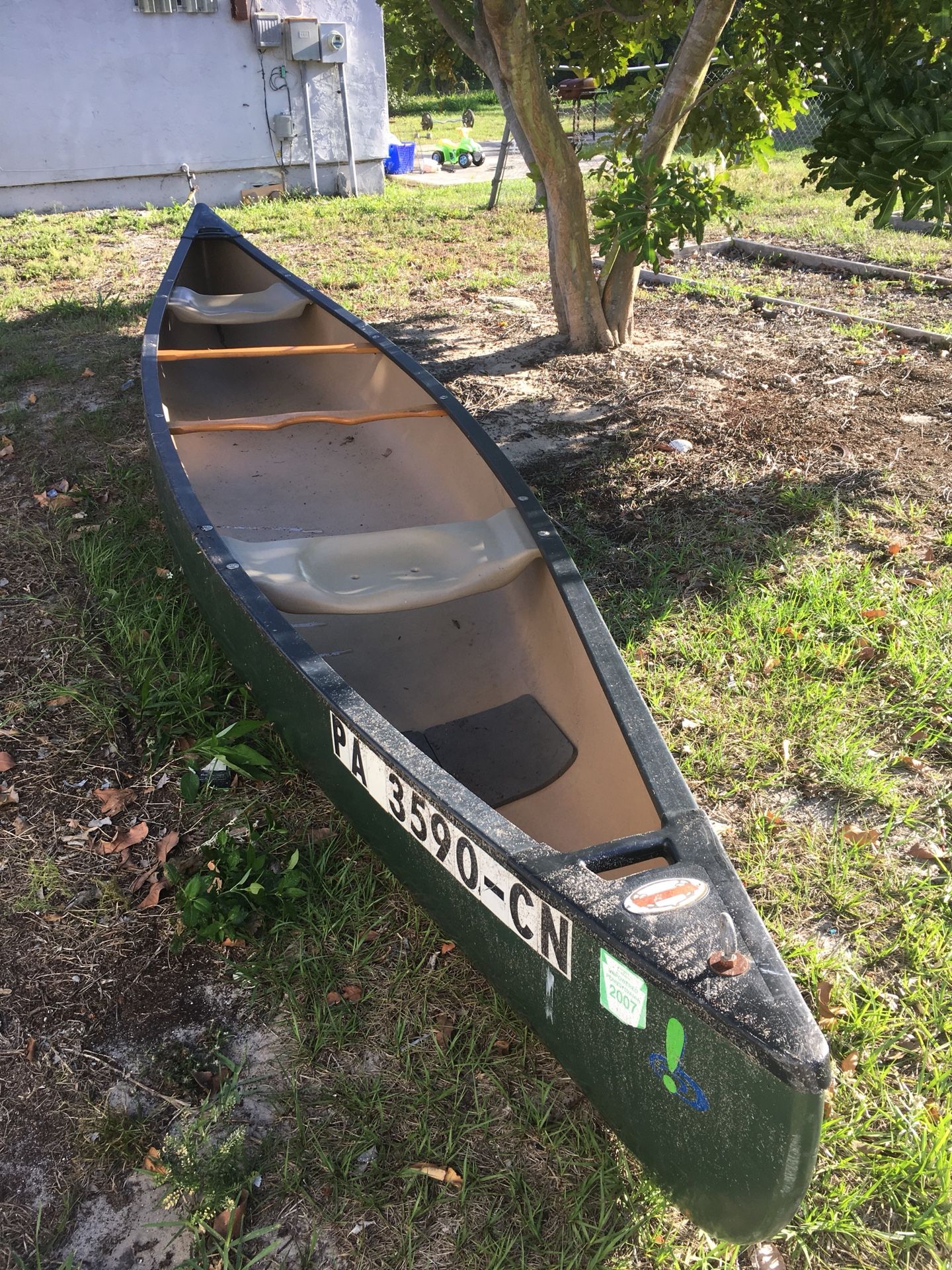 Old Town Canoe - discovery 169