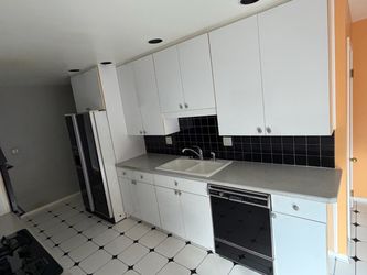 Kitchen cabinets