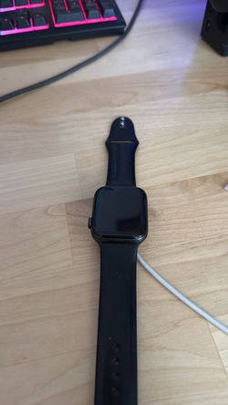Apple Watch Series 4, 44mm, cellular