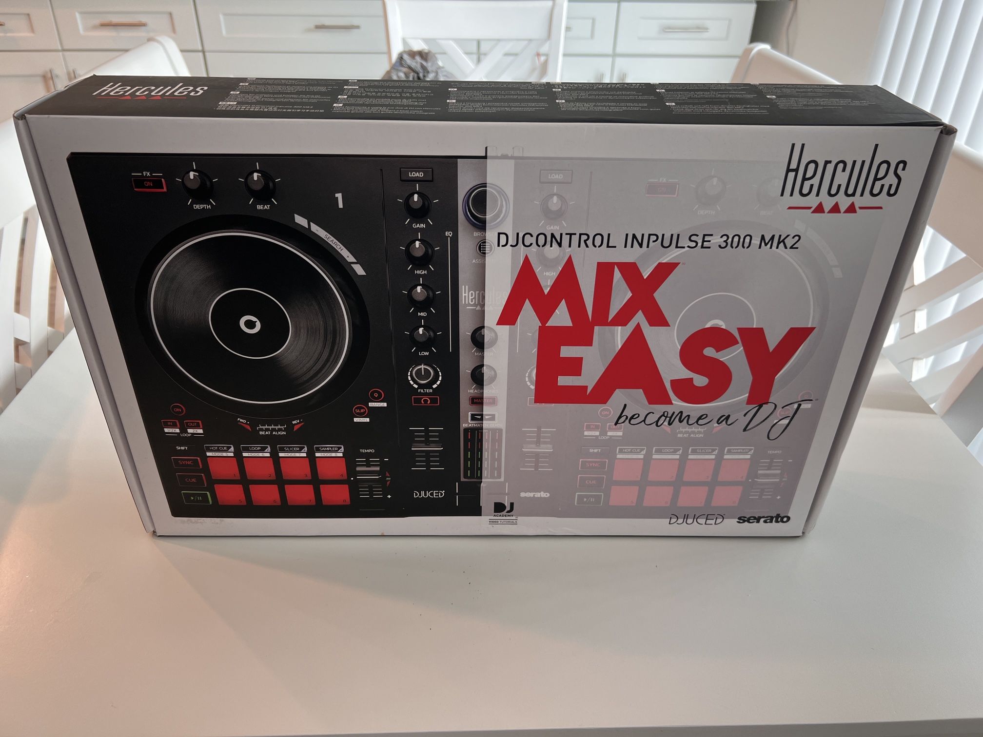 Hercules DJ - DJControl Inpulse 300 mk2