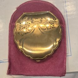 Antique  - Vintage American Beauty Compact Mirror Scallop