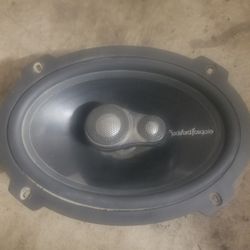 6x9 Rockford Fosgate Got 2 Of Thim 75 Dollars 