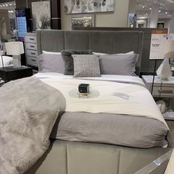 Brand New Queen Premium Bed 