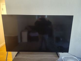 50-inch Class U8000H Series Crystal UHD 4K Smart Tizen TV