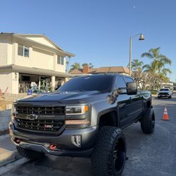 2018 Silverado Z71