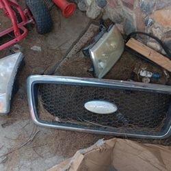 Ford F150 GRILL & HEADLIGHTS