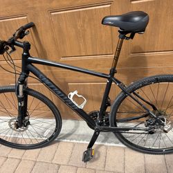 LARGE SPECIALIZED BIKE CROSSTRAIL 27 SPEED
