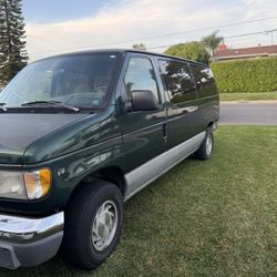 2000 Ford Econoline
