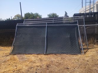 Temporary Chain Link Fence Panels with Privacy Screen
