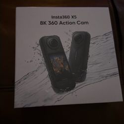 Insta360 X5