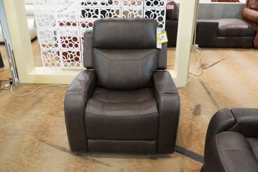Moto Motion Maverick Leather Power Media Recliner