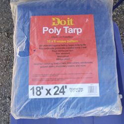 Poly Tarp DO IT 18×24'FT! LONA Nueva!$20! Price Firm! Precio Firme!