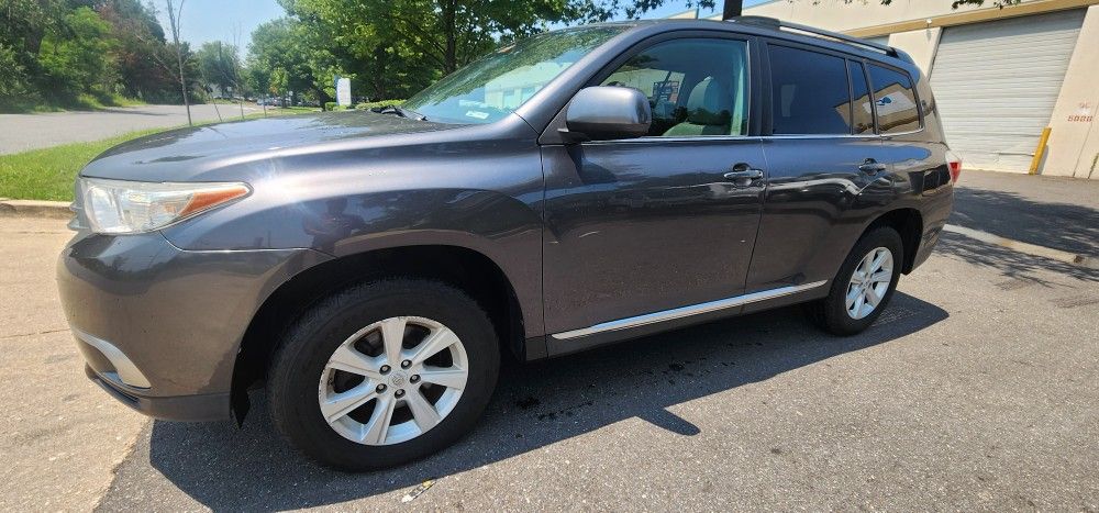 2012 Toyota Highlander