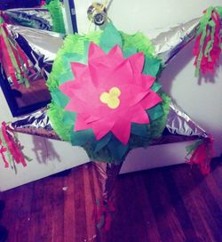 Hand made pinata pinata casera