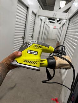 1.2 AMP CORNER CAT SANDER