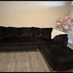 BLACK VELVET SECTIONAL w/ LED’s 🖤🖤