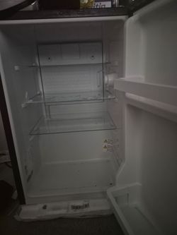 Mini fridge
