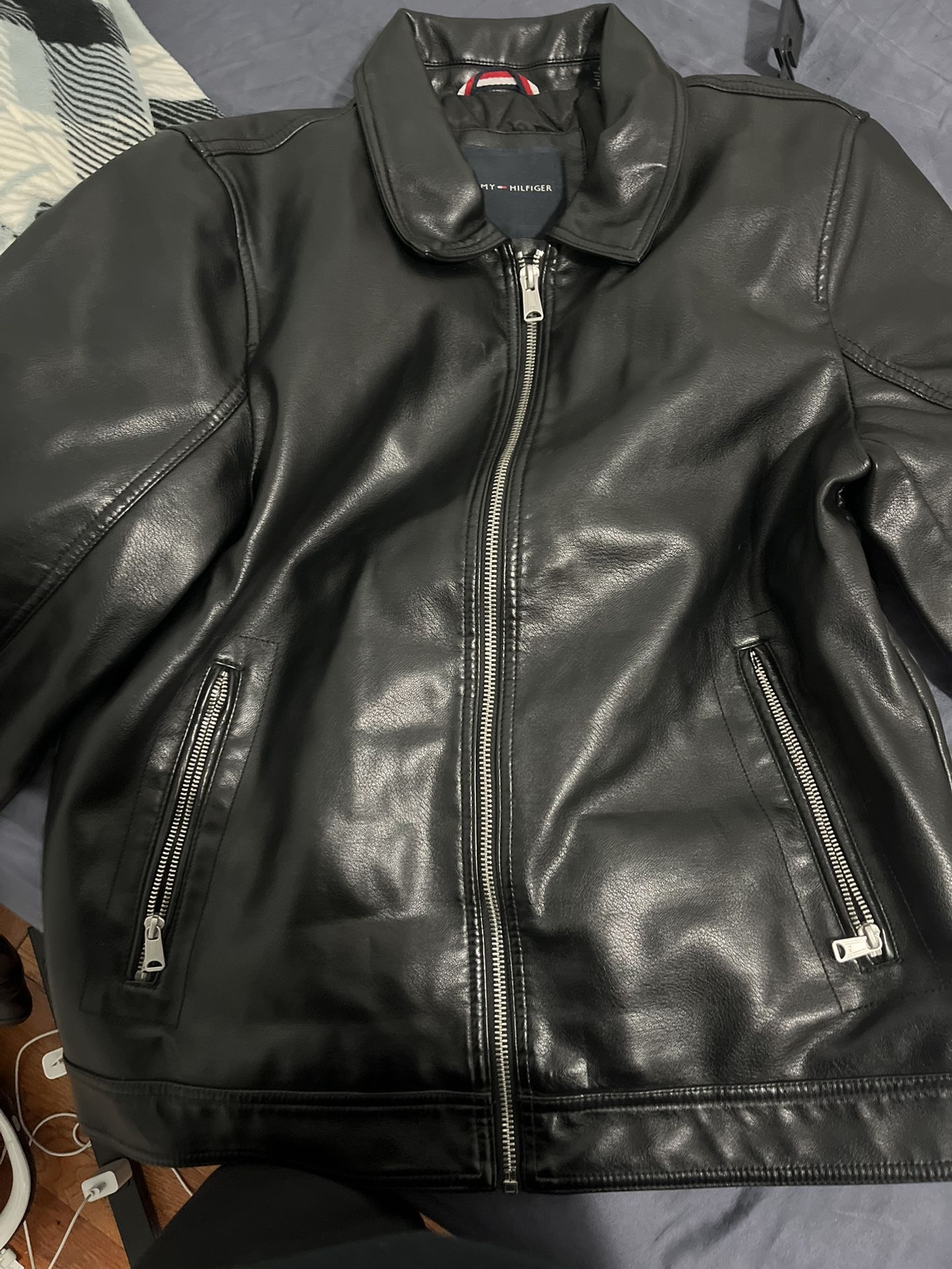 Hilfiger Leather