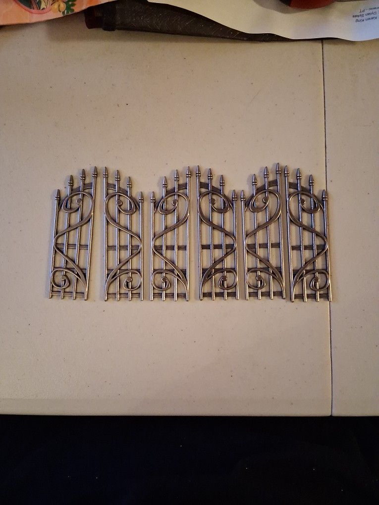 Tim Holtz Ideaology Metal Gates