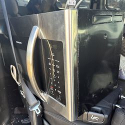 Frigidaire 1.8-cu ft Over-the-Range Microwave OBO ( Fingerprint Resistant Stainless Steel )