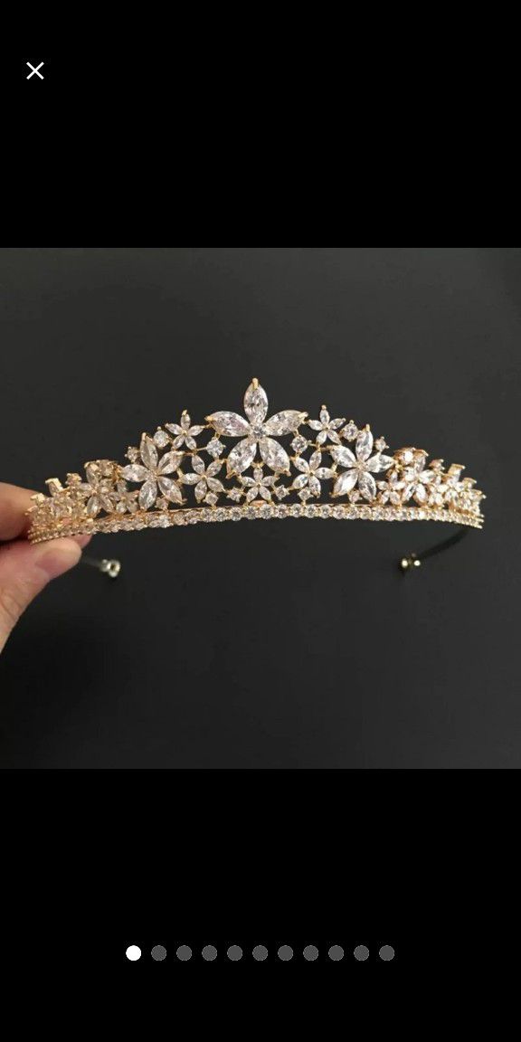 AAA CZ Marquise bridal Gold Tiara/Crown