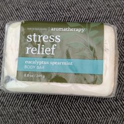 Bath & Body Works Stress Relief Aromatherapy Soap Bar