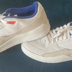 JORDAN FLIGHTS SIZE 12