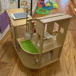 Plantoys| Green Dollhouse With Furniture