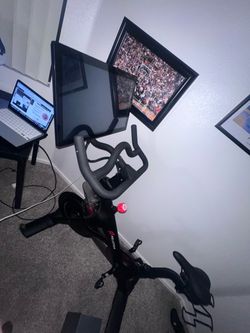 Peloton Indoor Exercise Bike with Screen