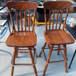 2 Virginia House Kitchen Island Stools