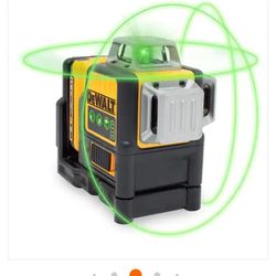 DEWALT 12V MAX Green Self-Leveling 3-Beam 360 Degree Laser Level New 3.0Ah Battery, Charger. Retails $525 With Taxes! In Excellent Condition!
